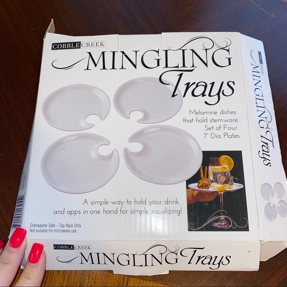 Mingling Trays
